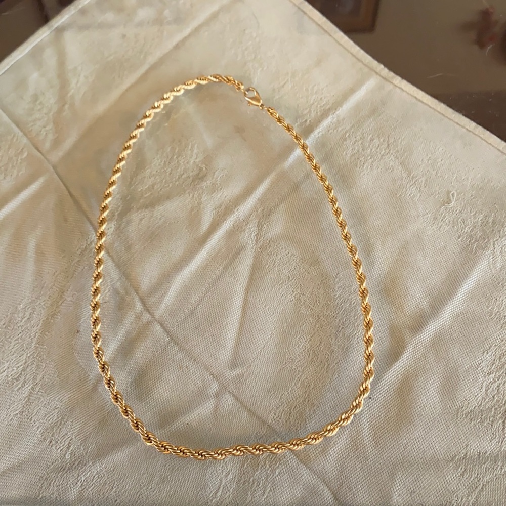 Chain necklace